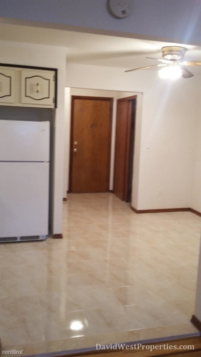 Building Photo - 2317 62nd St