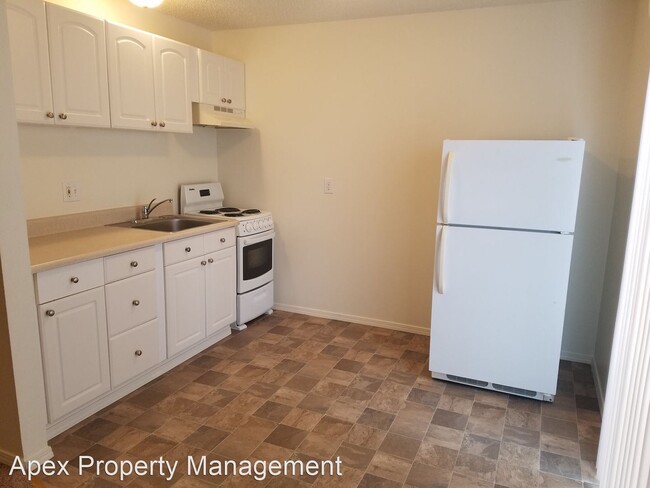 Foto del edificio - 2841-2843 W Maplewood Ave