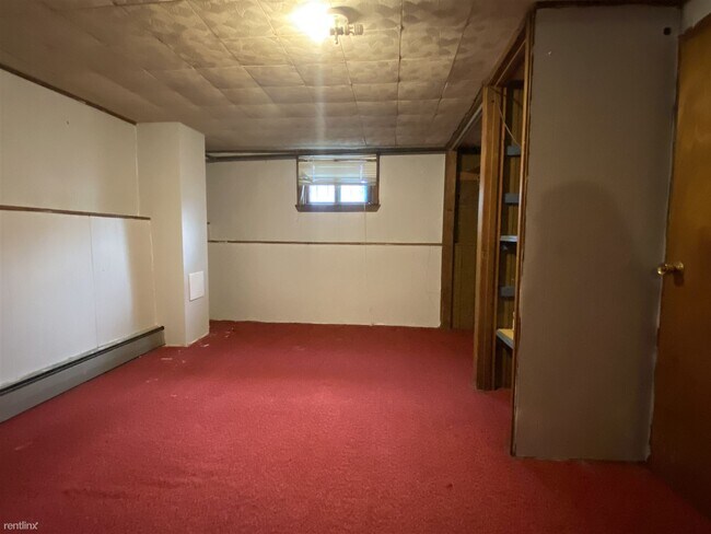 Building Photo - 5 br, 2 bath House - 25A Embassy Rd