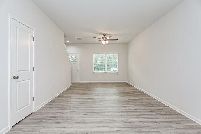 Foto del edificio - 1115 Rhyne Rd