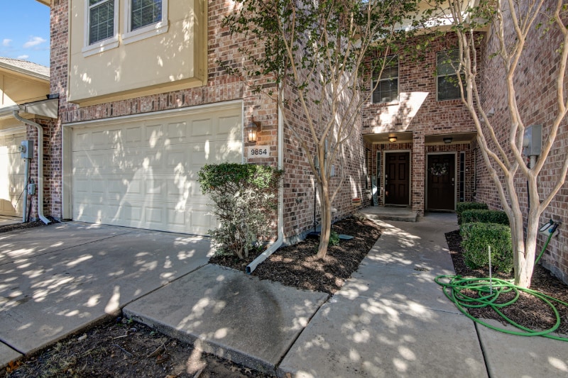 Primary Photo - 9854 Wake Bridge Dr