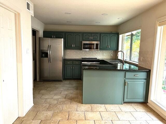 Foto del edificio - 4620 Abbott Avenue, Unit 4620 Abbott Ave