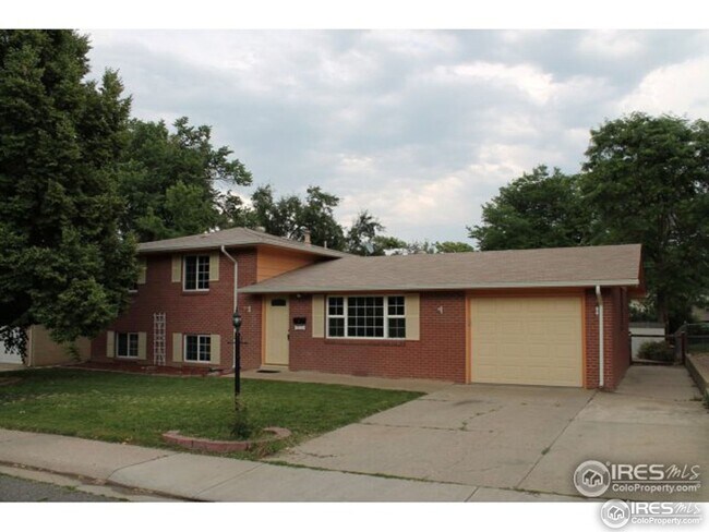 Home in Parkside Subdivision - Home in Parkside Subdivision