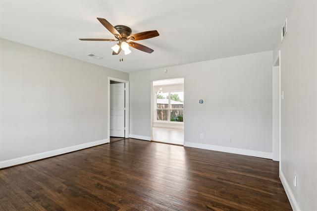 Building Photo - 519 Royal Crest Dr