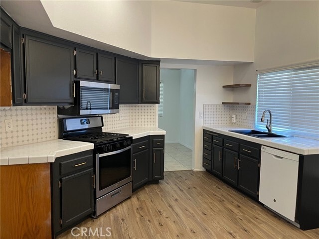 Foto del edificio - 3538 Pear Blossom Ln