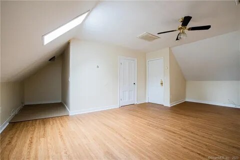 Foto del edificio - 164 Cedar Hill Ave