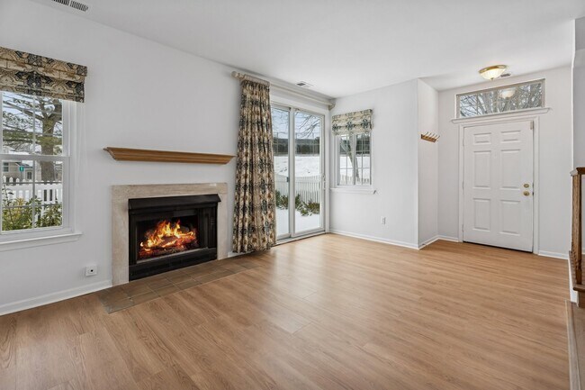 Foto del edificio - 67 Bentley Ct