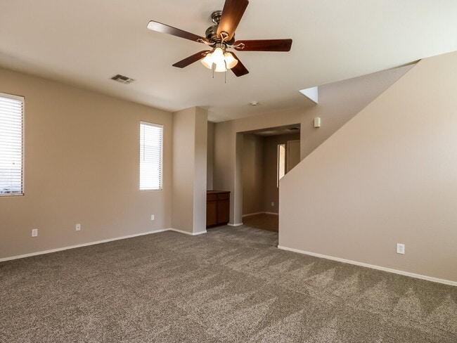 Building Photo - 15445 W Jenan Dr