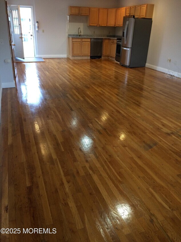 Foto principal - 625 Cookman Ave