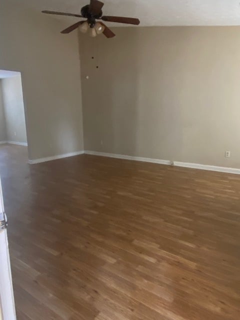 Building Photo - 9396 Woodloop Ct