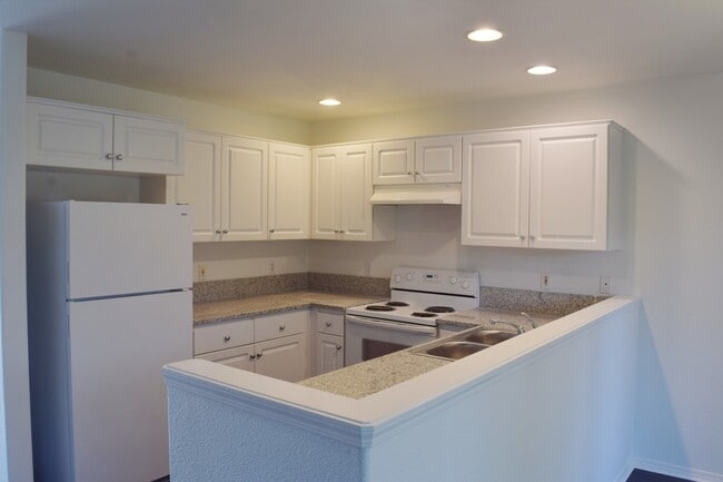 Building Photo - Beautiful, 3 Bed 1.5 Bath Home In Willamet...