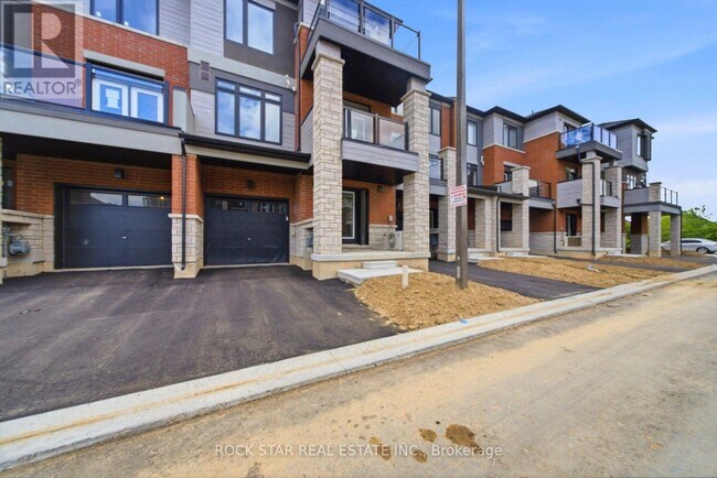 Building Photo - 313 Conklin Rd