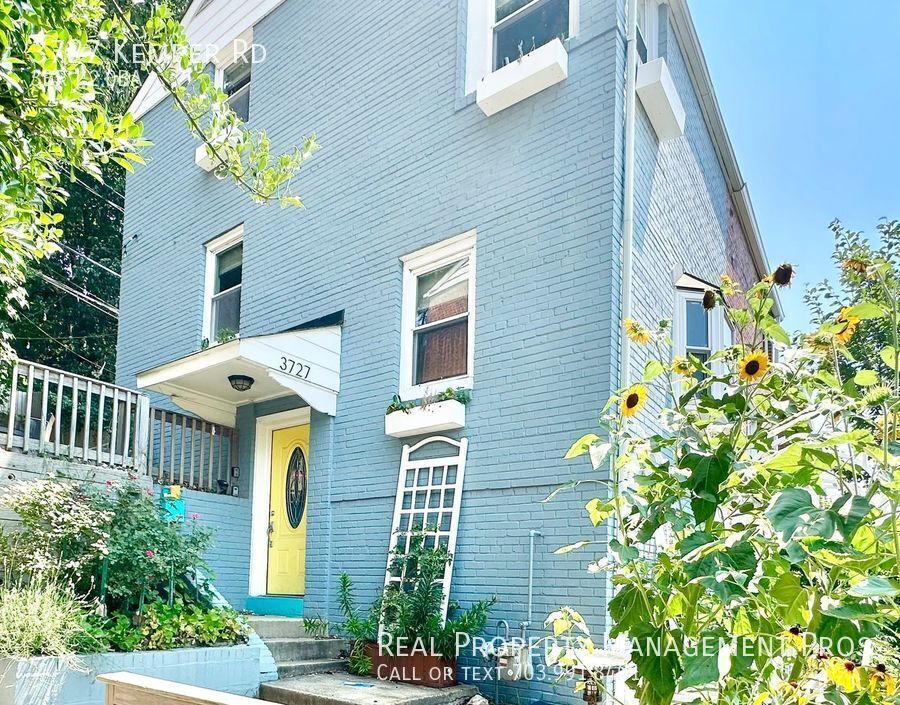 Primary Photo - 3727 S Kemper Rd