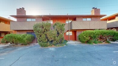 Building Photo - 1855 Girard Blvd NE