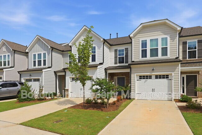 Foto del edificio - 460 Glen Clova Dr