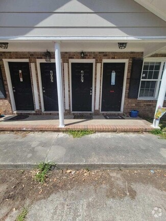 Building Photo - 497 W Buena Vista Ave