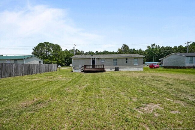 Foto del edificio - 226 Twin Creek Dr