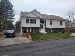 Building Photo - 12 Fountain Ave