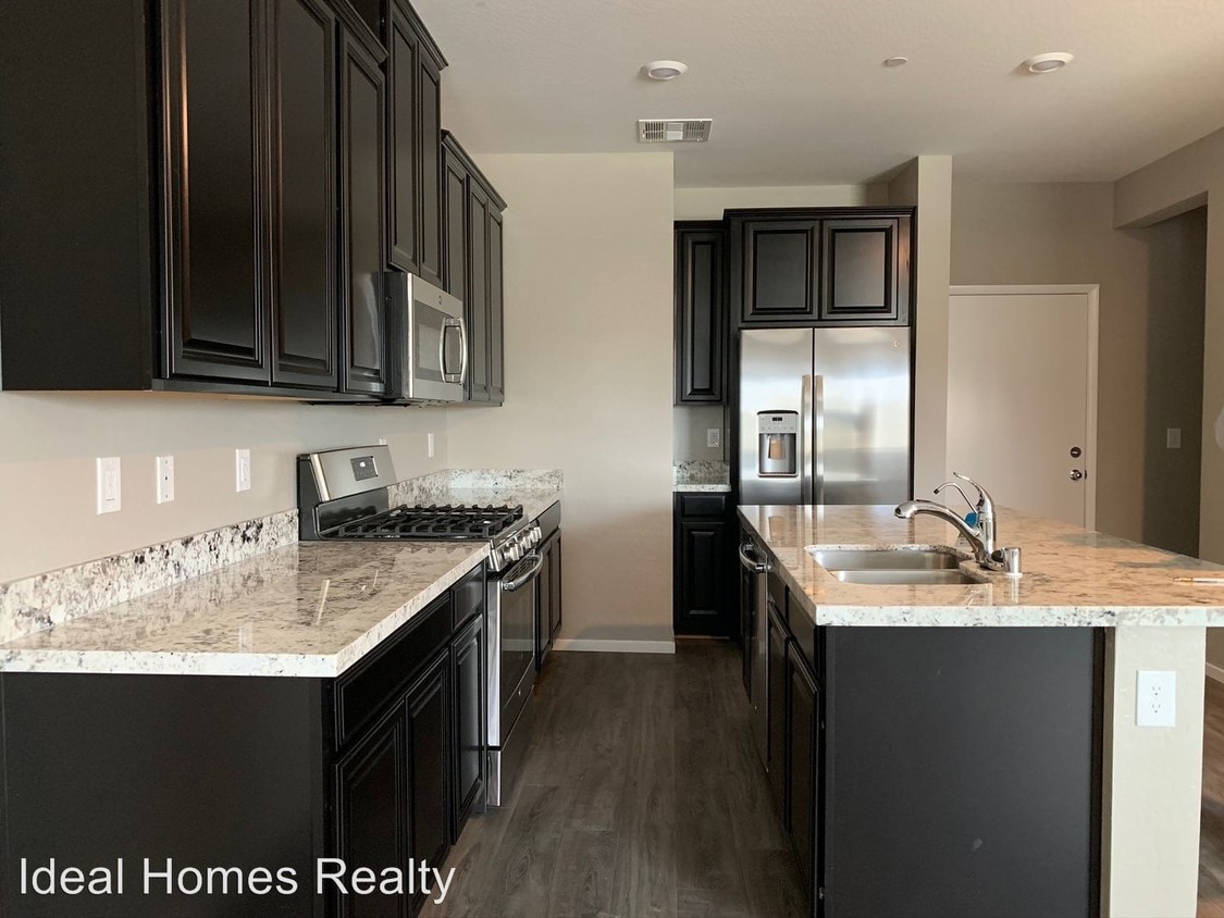 Primary Photo - 3 br, 2.5 bath Apartment - 785 Clouded Valley