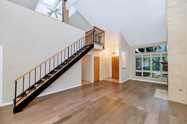 Building Photo - 7113 E Arlington Rd