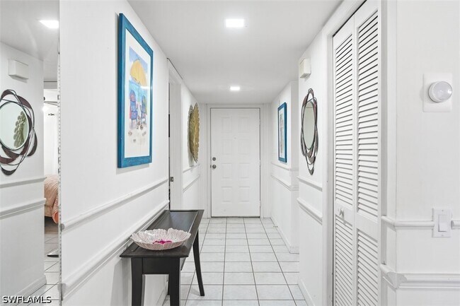 Foto del edificio - 7320 Glenmoor Ln