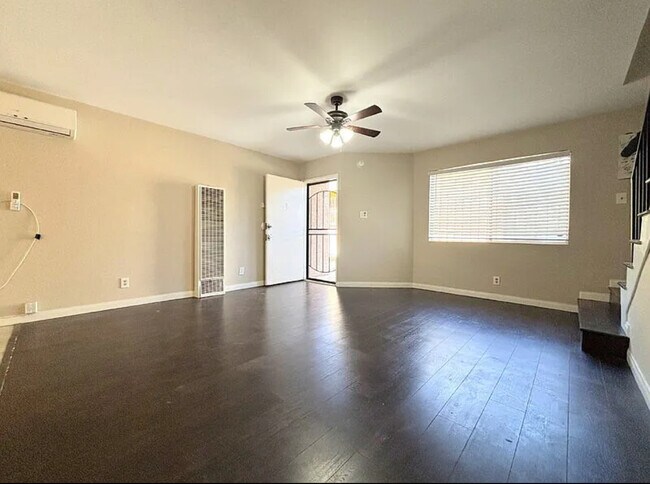 Foto del edificio - 1343 W 36th St