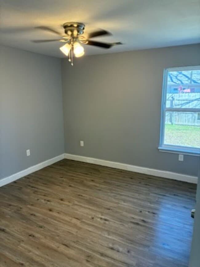 Foto del edificio - 1707 Clark St