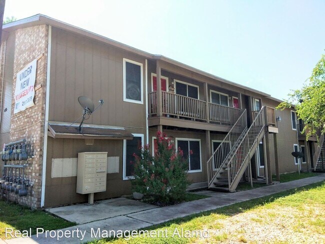 Building Photo - 430 Kendalia Ave