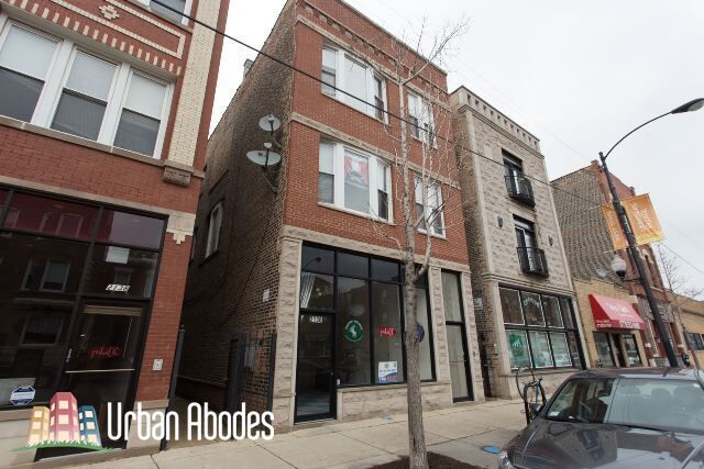 Building Photo - 2138 W Chicago Ave