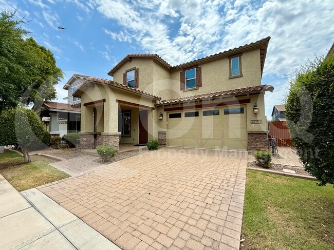 Photo - 4051 E Mesquite St House