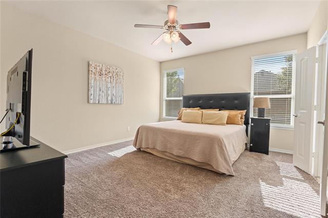 Foto del edificio - 10117 Long Branch Dr