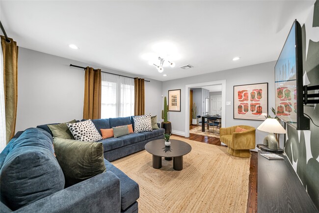 Foto del edificio - 725 Peddie St