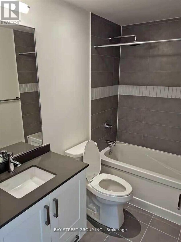 Building Photo - 99 John St