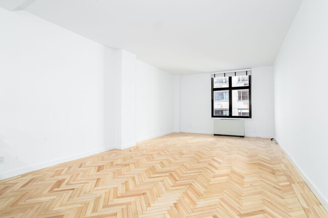 Foto del edificio - 188 E 70th St