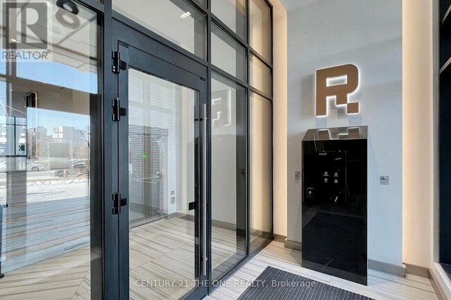 Building Photo - 18 Water Walk Dr