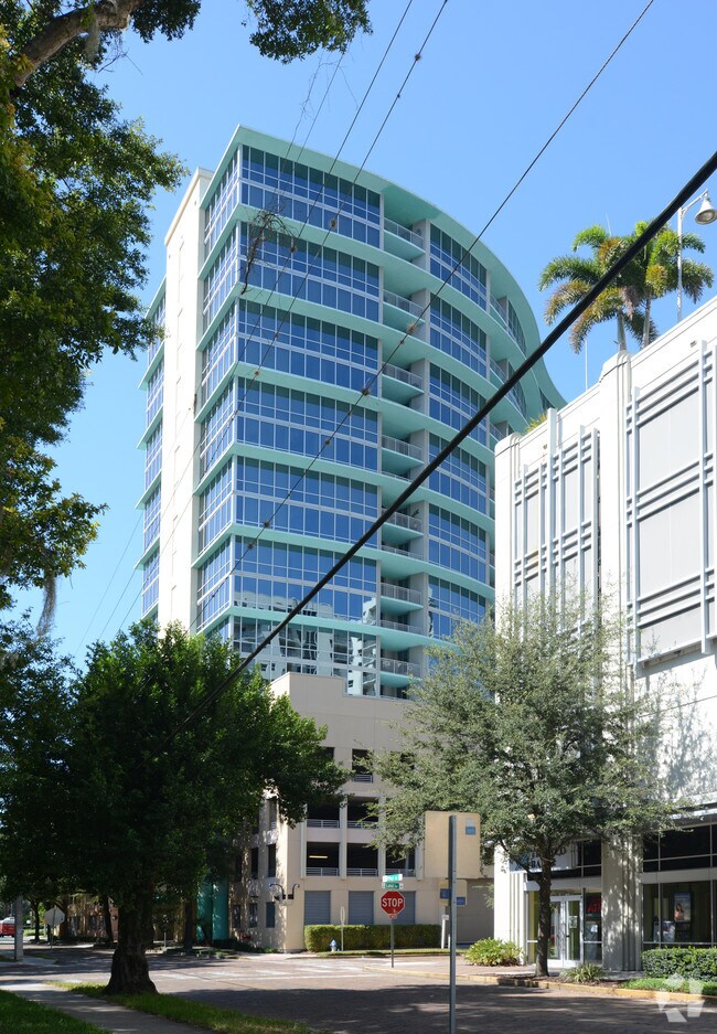 The Waverly On Lake Eola Apartments Orlando, FL