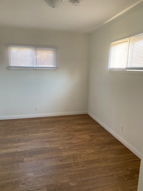 Foto principal - 10700 Palms Blvd