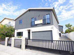 Building Photo - 1256 N Hobart Blvd