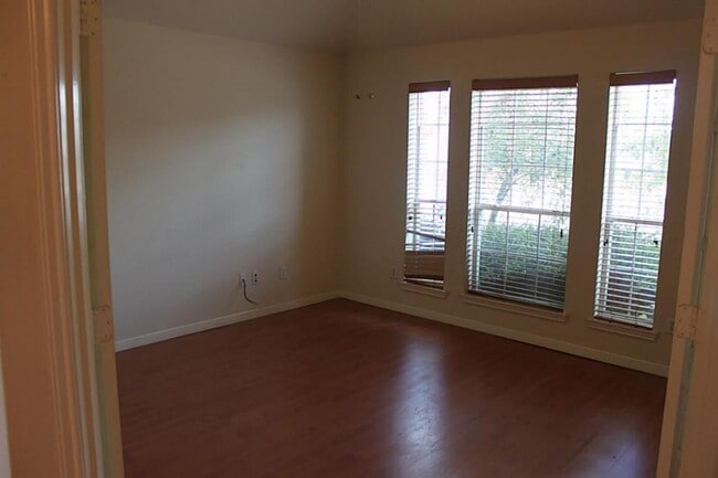 Building Photo - 2502 Balsam Ridge Way