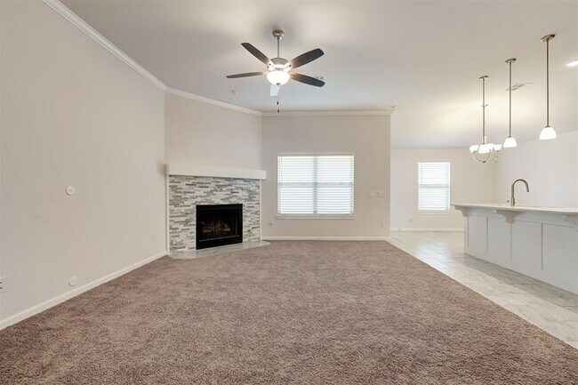 Foto del edificio - 18208 Sunny Stone Ct