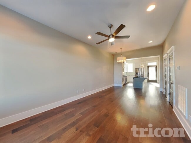 Foto del edificio - 6817 Charlotte Pike