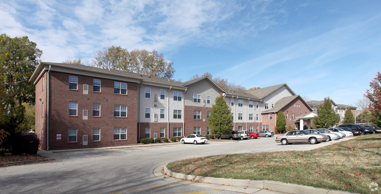 Primary Photo - Main Street Commons