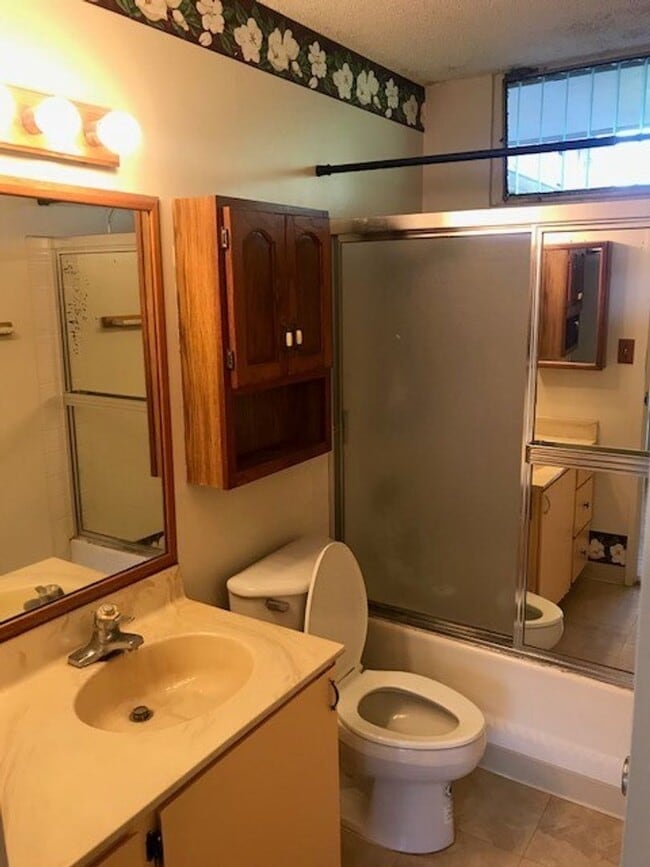 Building Photo - Waikalani Woodlands Condo (Launani Valley ...