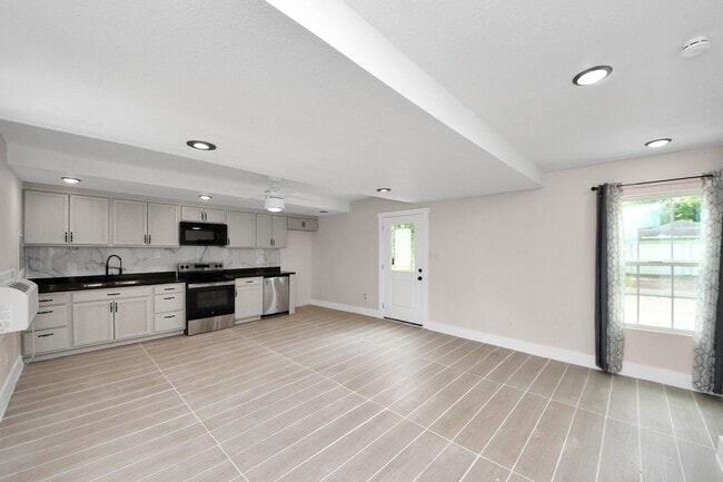 Foto del edificio - 5903 Belneath St