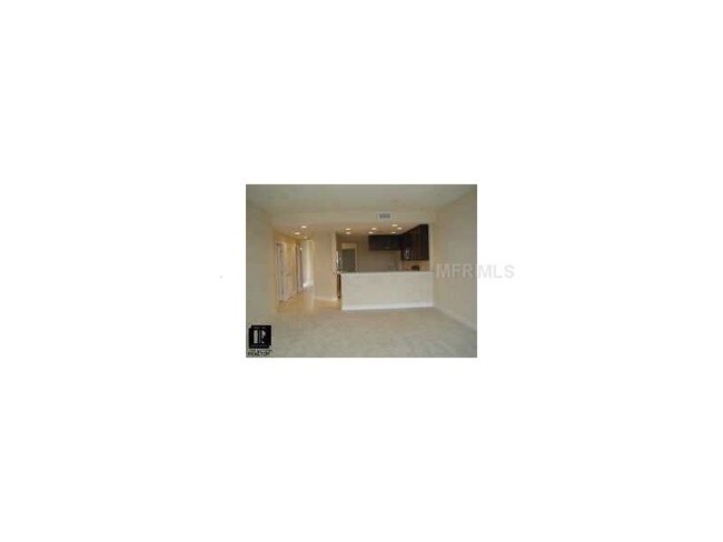 Foto del edificio - 7194 Key Haven 202