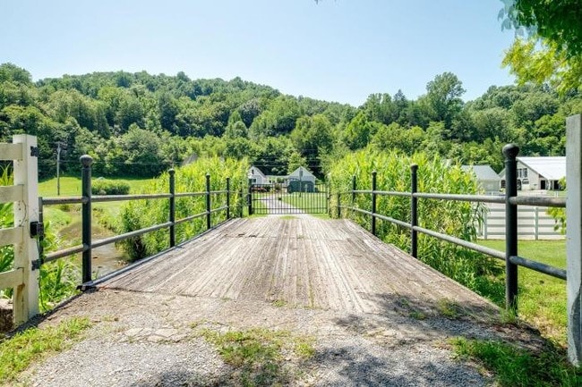 Foto del edificio - 1 bedroom in Woodbury TN 37190