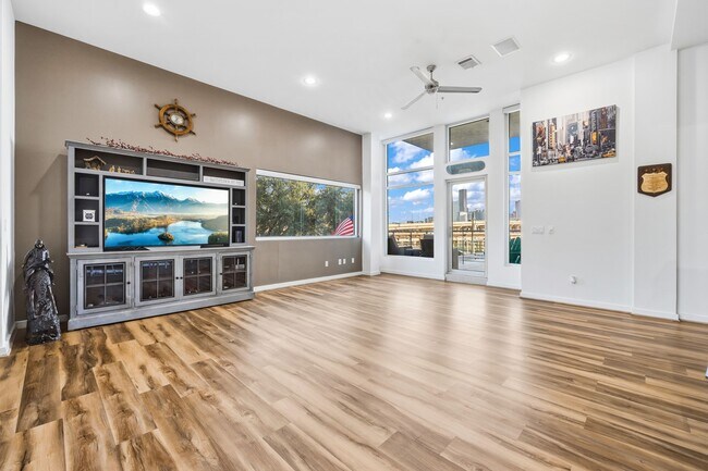 Foto del edificio - 102 Quitman St