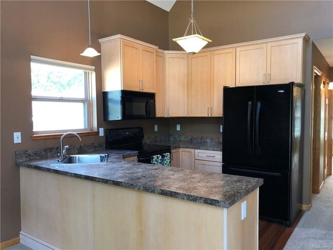 Building Photo - 150 New Ct