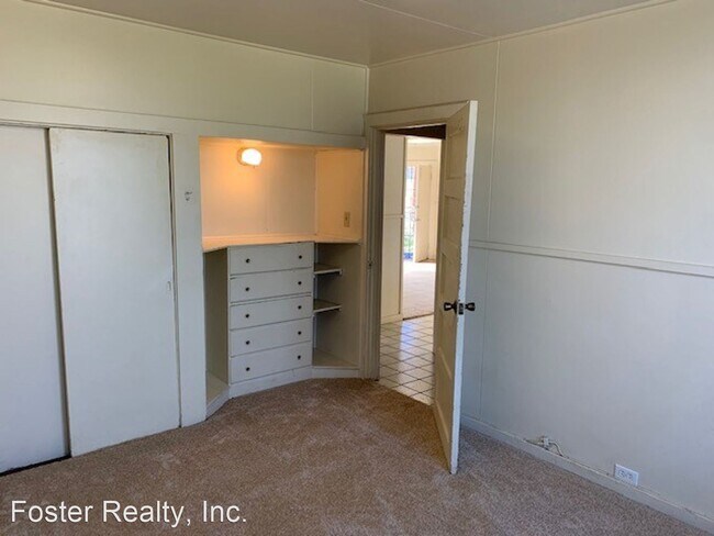 Building Photo - 2 br, 1 bath House - 87-622 A Farrington Hwy