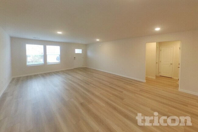 Building Photo - 609 Cedar Brk Dr